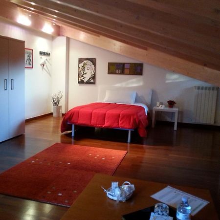B&B Douglas House Varese Exterior foto