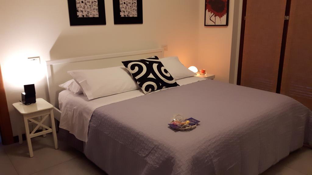 B&B Douglas House Varese Exterior foto